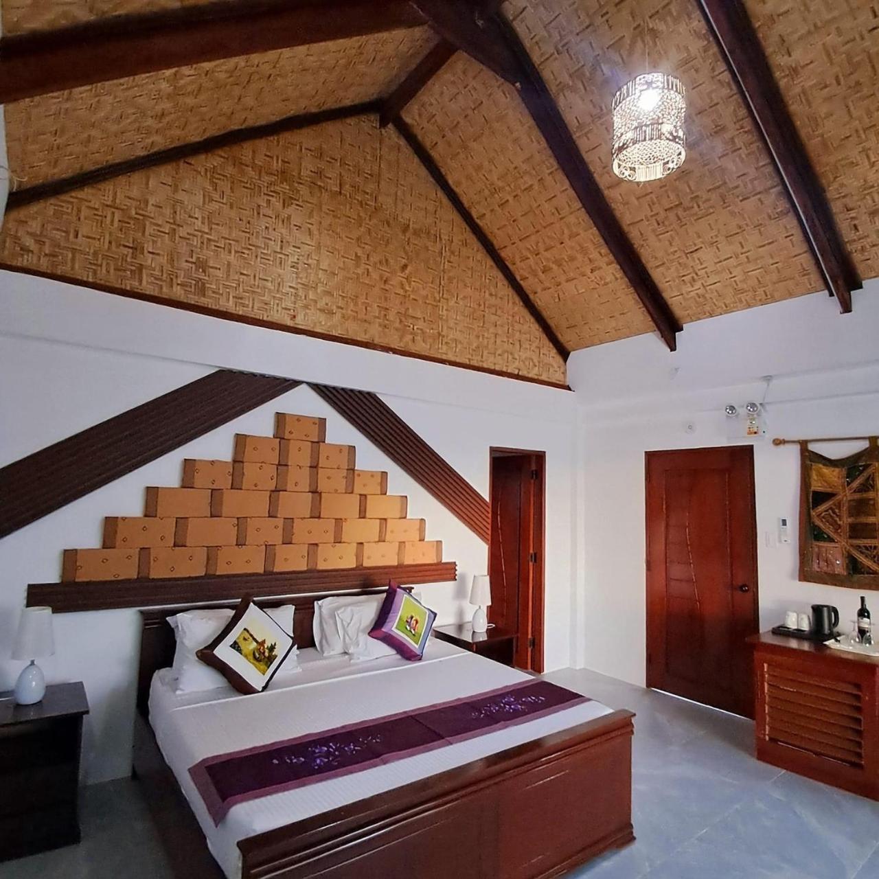 Brazaville Beach Resort Hinoba-an Luaran gambar