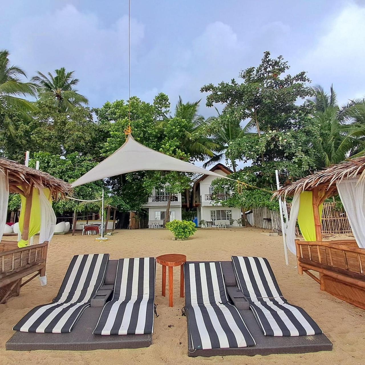 Brazaville Beach Resort Hinoba-an Luaran gambar