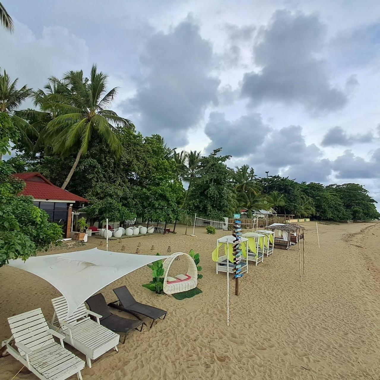 Brazaville Beach Resort Hinoba-an Luaran gambar